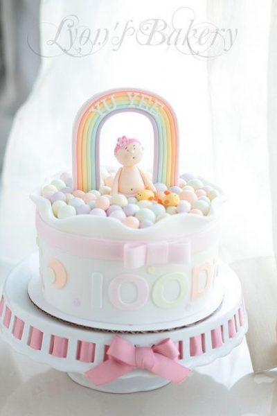 bolo para cha de bebe arco-iris